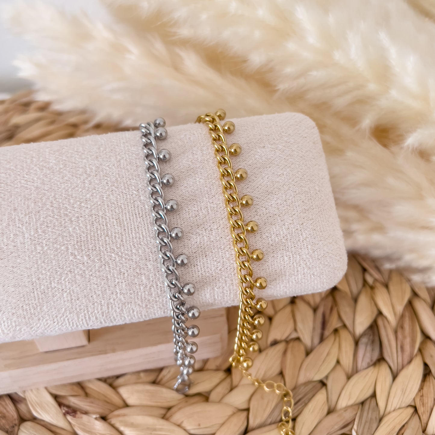 Shaker Bracelet
