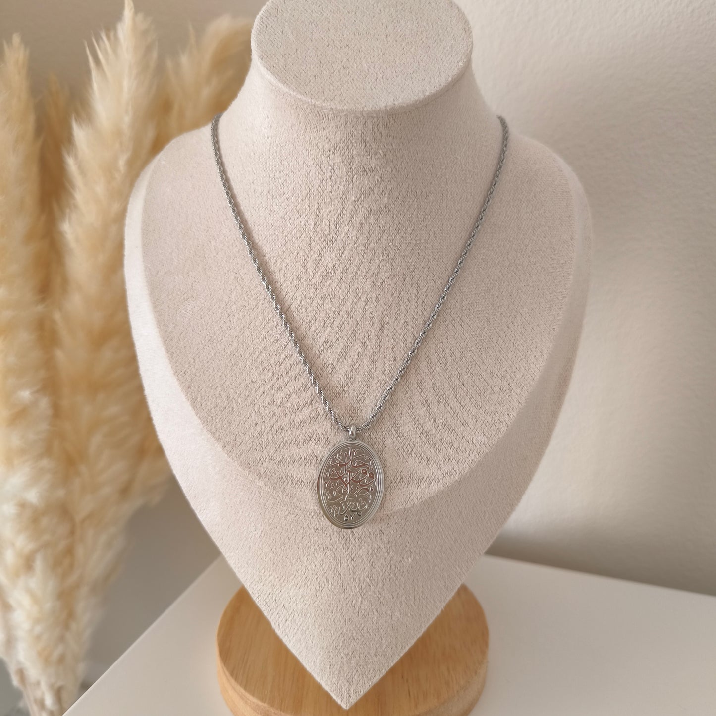 Guidance Necklace Steel