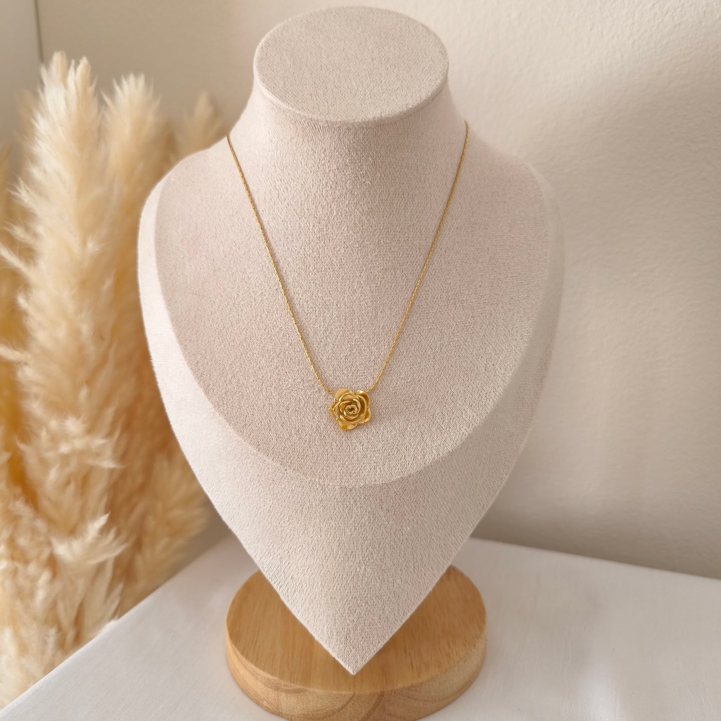 Rose Necklace