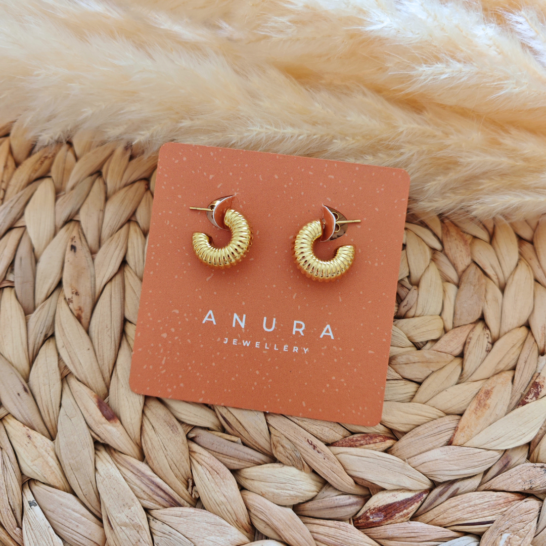 Mini Ribbed Hoops