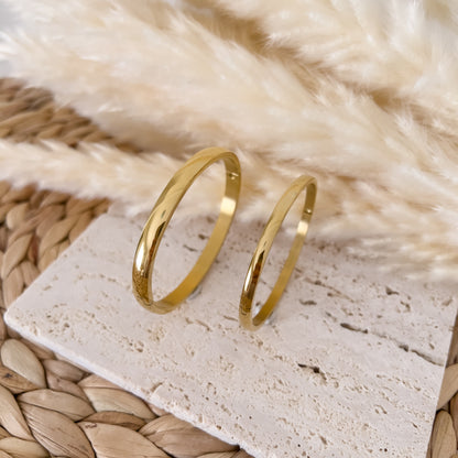 Oval Bangle