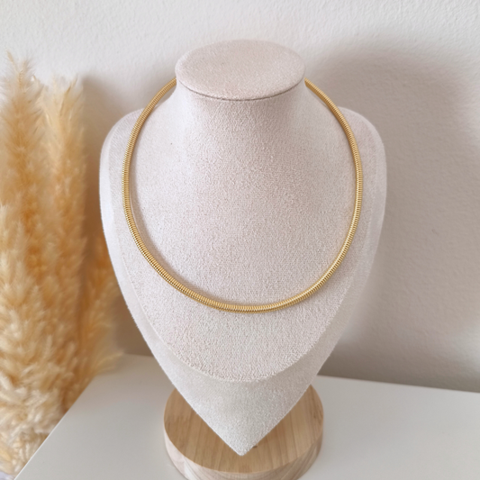 Choker Necklace